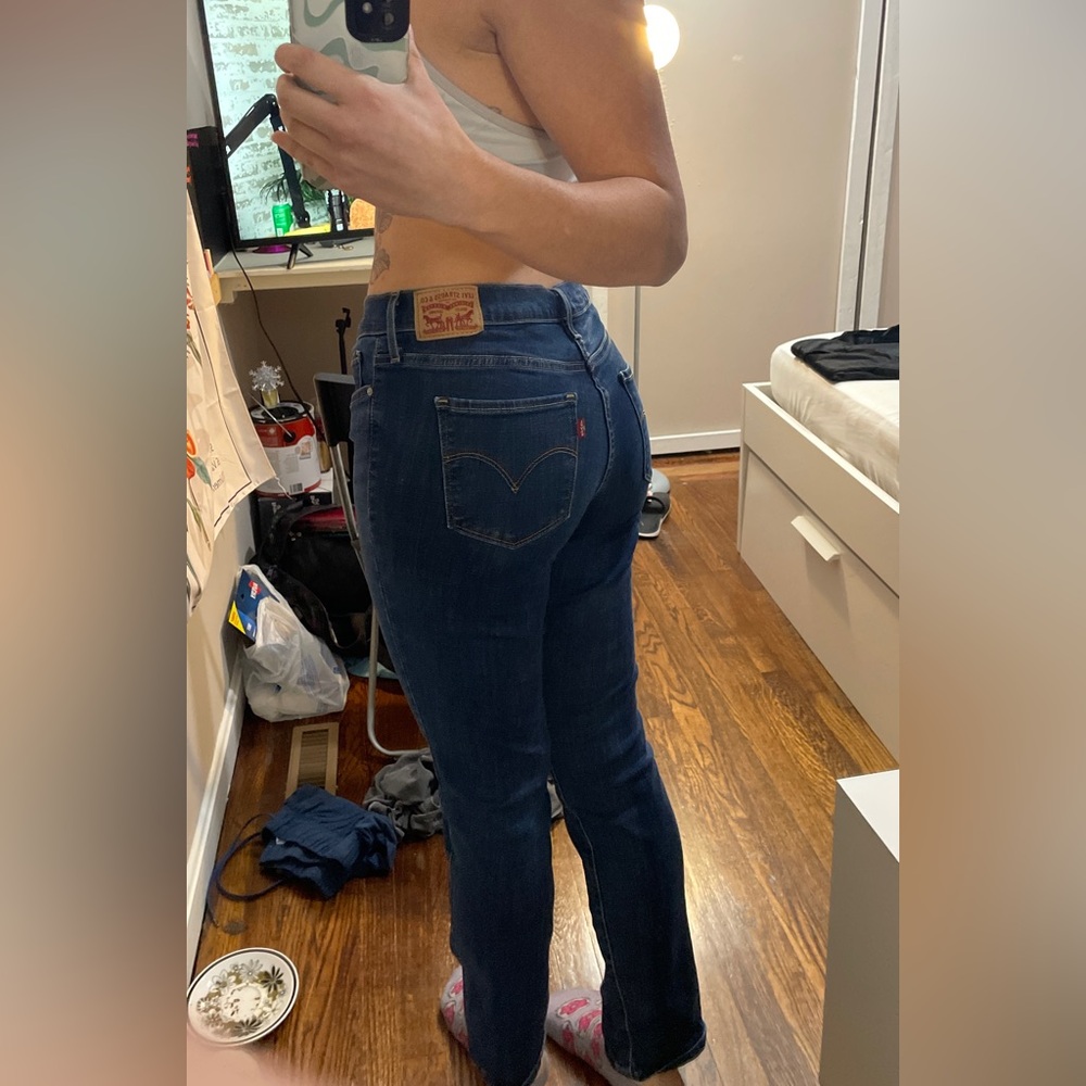 Levi’s Straight Leg jean